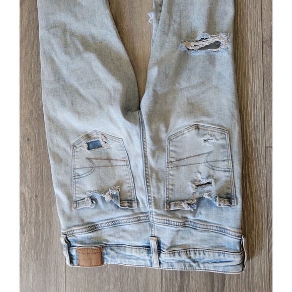 American Eagle Super Hi Rise Jegging Jeans Super Destroy Ripped Size 4 Short - Picture 5 of 12